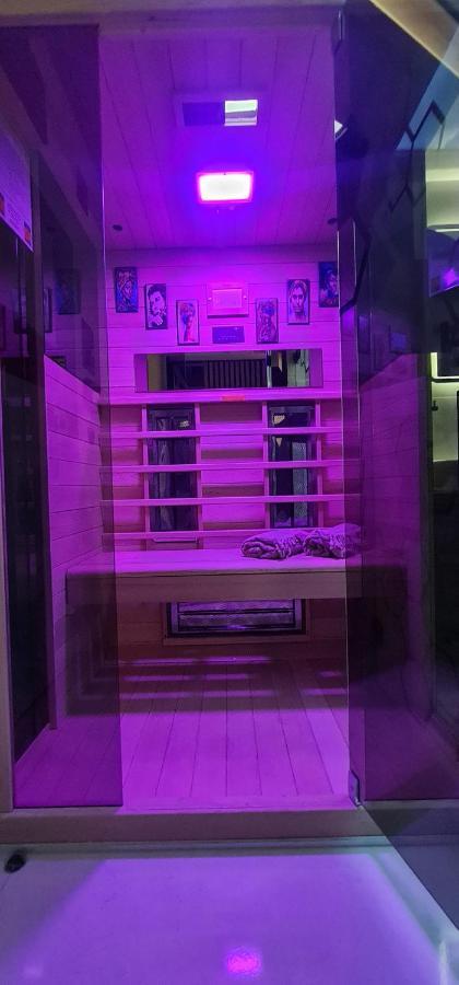 Design Apartment Platinium Spa Lux 5 Star "Havana" Completely Private Wellness & Spa Free Included Sauna & Jacuzzi & Salt Wall & Fire Place & 3D Ceilings & Business Wifi & Netflix & Keyless Code Entry & Full Smart App & Secure 2 Parking Place Ćuprija Kültér fotó